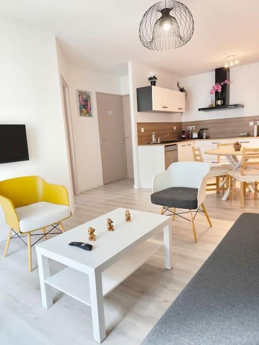 Le Cocon Manceau Apartamento Le Mans Exterior foto