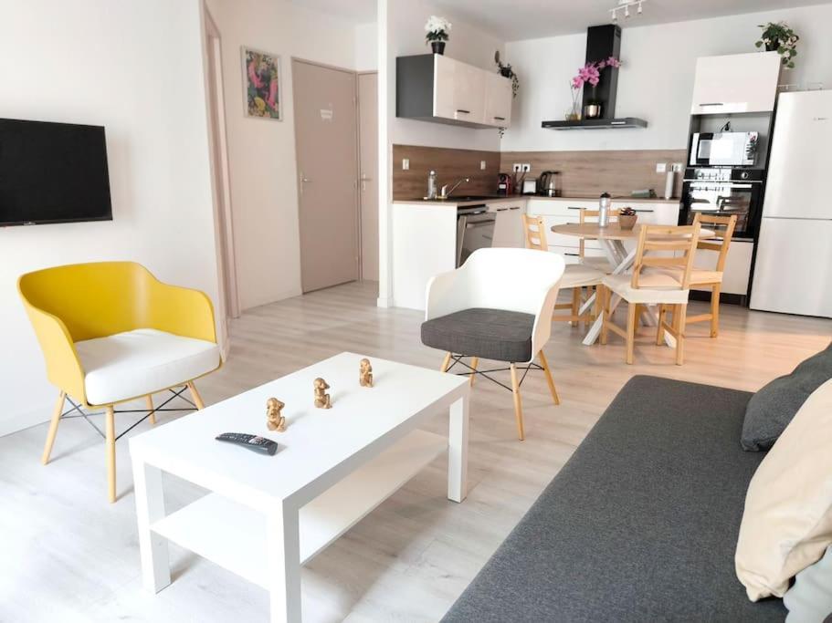 Le Cocon Manceau Apartamento Le Mans Exterior foto