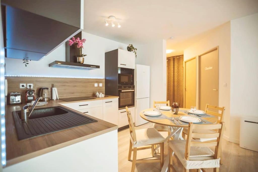 Le Cocon Manceau Apartamento Le Mans Exterior foto
